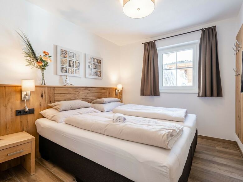 Luxurious Chalet In M�hlbach With Sauna