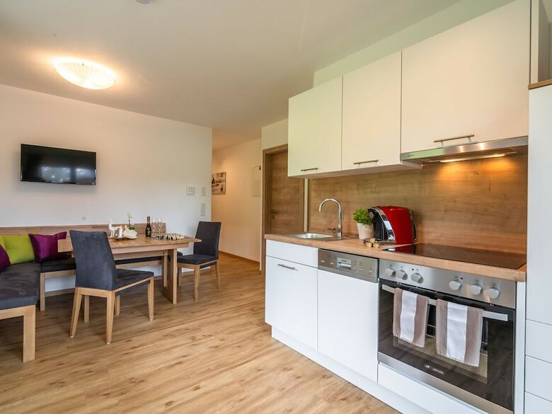 Peaceful Apartment In Pfarrwerfen With Terrace