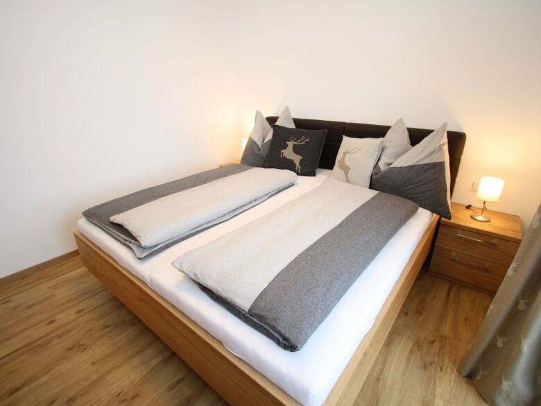 Peaceful Apartment In Pfarrwerfen With Terrace