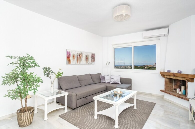 Terrific Bright Apartment With Private Terrace Ref 71