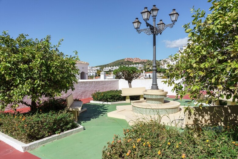 Terrific Bright Apartment With Private Terrace Ref 71
