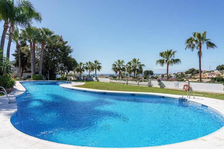 Terrific Bright Apartment With Private Terrace Ref 71
