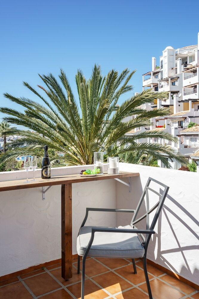 Terrific Bright Apartment With Private Terrace Ref 71