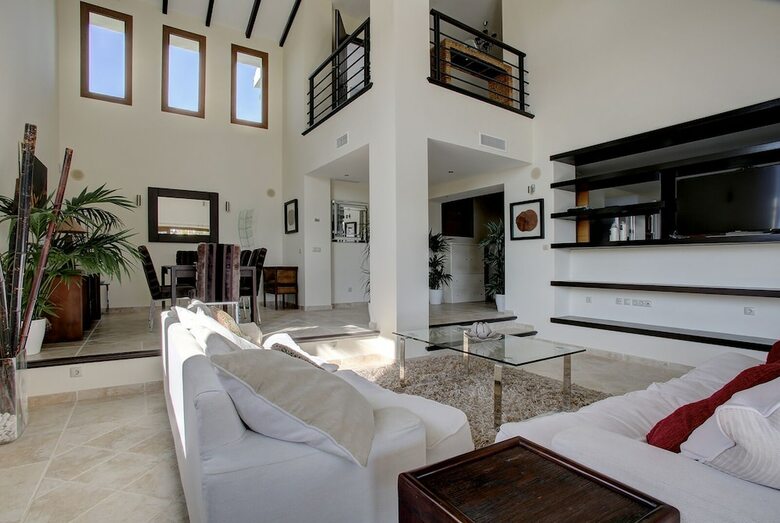 Villa Sof�a Golf 15 Min From Puerto Ban�s