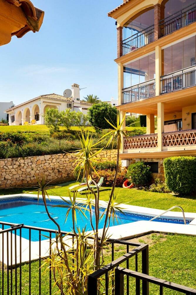 Wonderful Apartment In Mijas Golf Ref 104