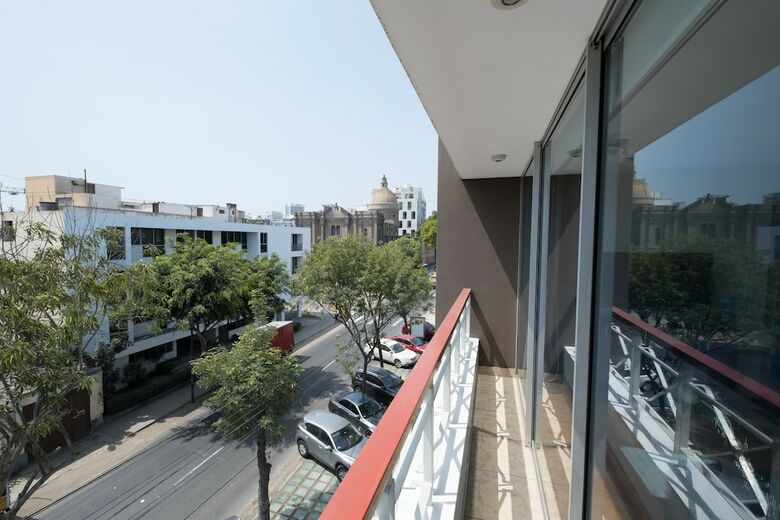 Simply Comfort Barranco Splendid Apartment