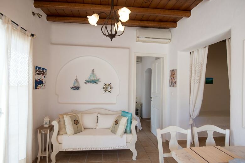Villa Anemoessa Sky Blue With Pool