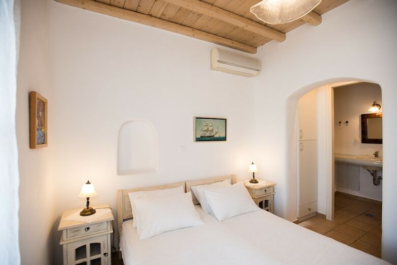 Villa Anemoessa Sky Blue With Pool