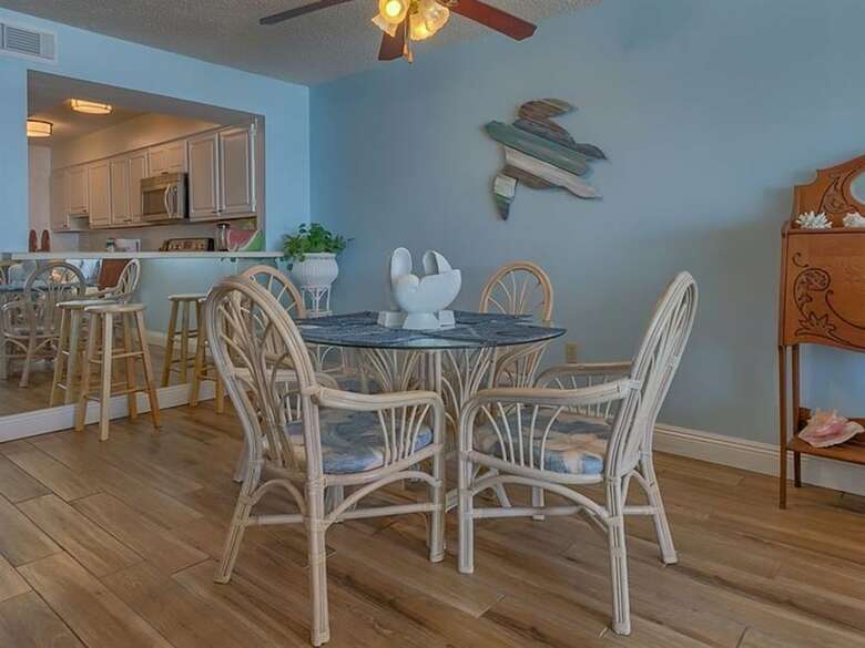 Edgewater 41 By Meyer Vacation Rentals