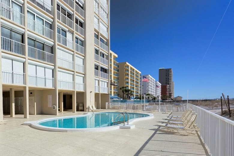 Edgewater 41 By Meyer Vacation Rentals