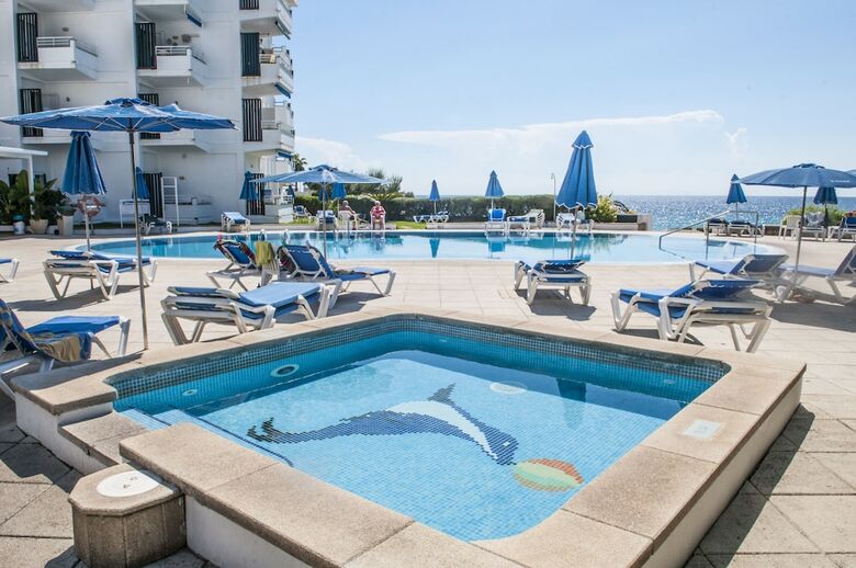 Apartamentos Vistamar