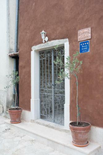Bed & Breakfast Houses Of Motovun