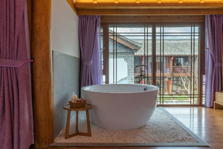 Hotel Lijiang Passing-cloud Resort