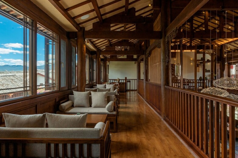 Hotel Lijiang Passing-cloud Resort