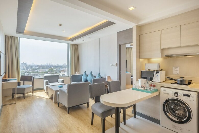 Metropolitan Residence Phrakanong By Favstay