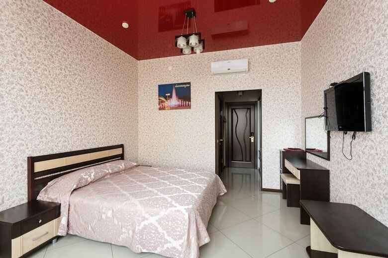 Hotel Orange