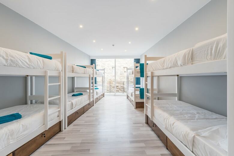 Hostal Lightpoint