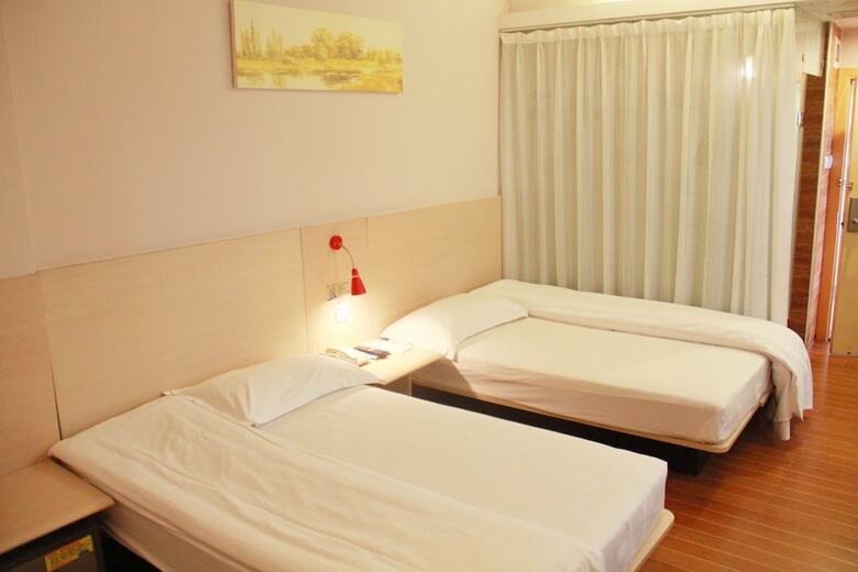Wenxin Hotel Huashi