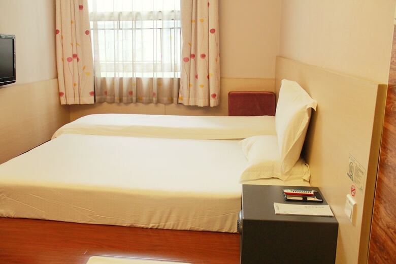 Wenxin Hotel Huashi
