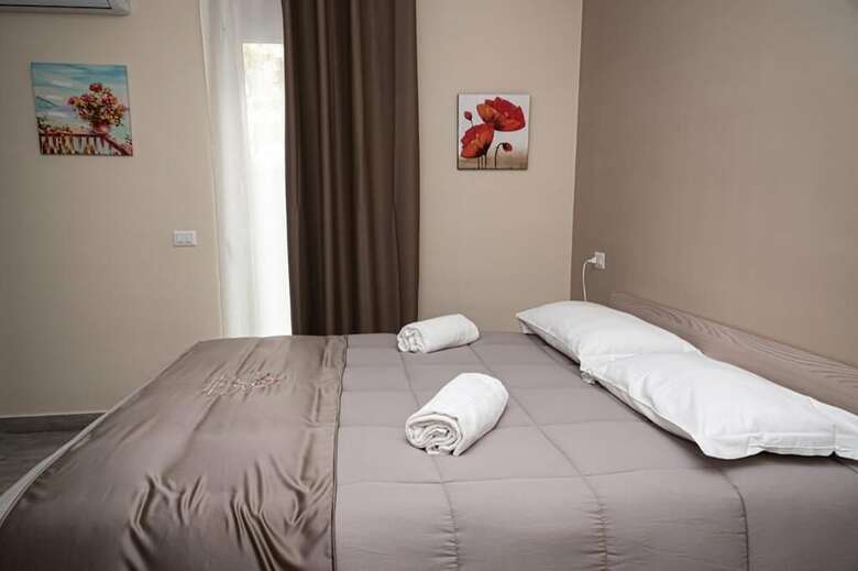 Bed & Breakfast Martina Paradise Rent Rooms And Relax