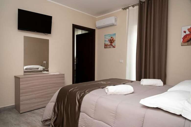 Bed & Breakfast Martina Paradise Rent Rooms And Relax