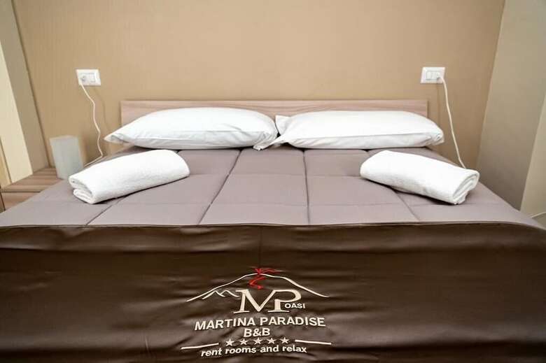 Bed & Breakfast Martina Paradise Rent Rooms And Relax
