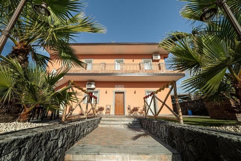 Bed & Breakfast Martina Paradise Rent Rooms And Relax