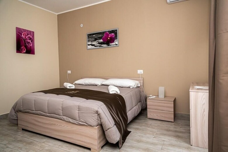 Bed & Breakfast Martina Paradise Rent Rooms And Relax