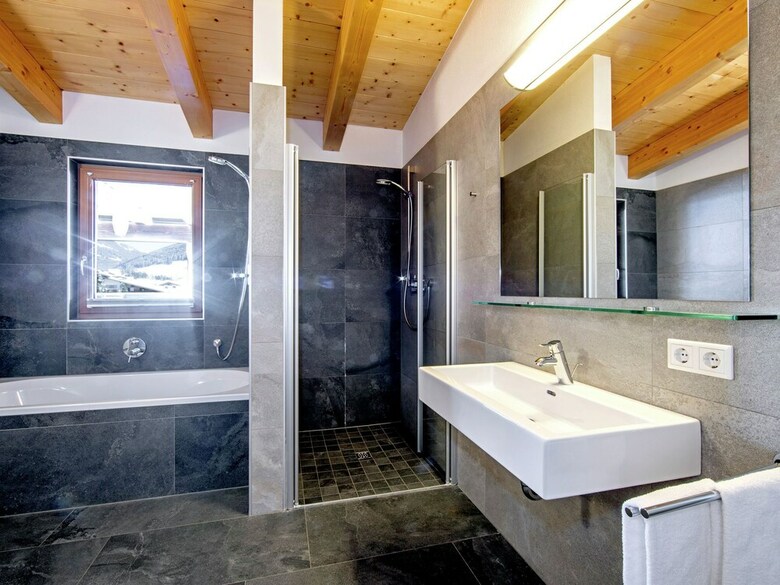 Spacious Apartment In Gerlos Near Ski Area