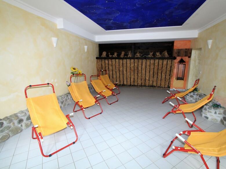 Modern Chalet In Turracherh�he With Swimming Pool