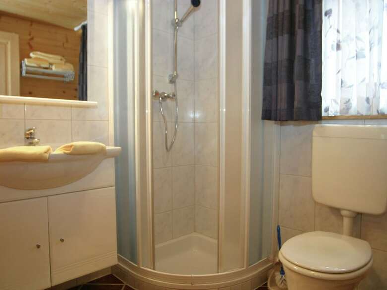 Modern Chalet In Turracherh�he With Swimming Pool