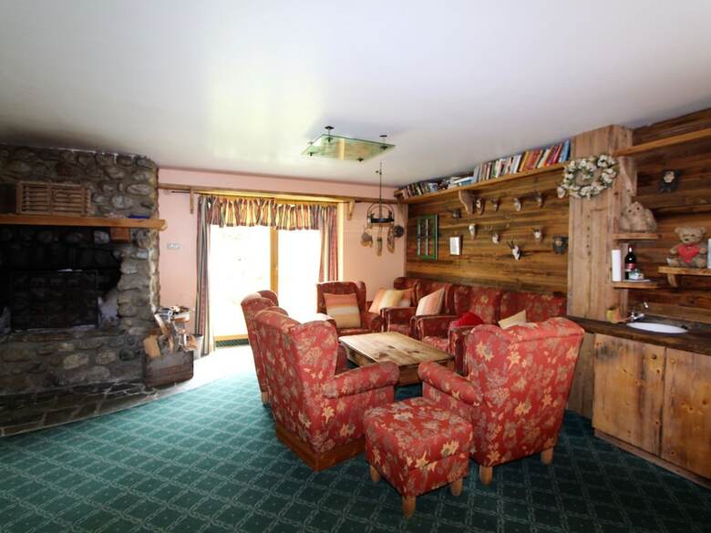 Modern Chalet In Turracherh�he With Swimming Pool
