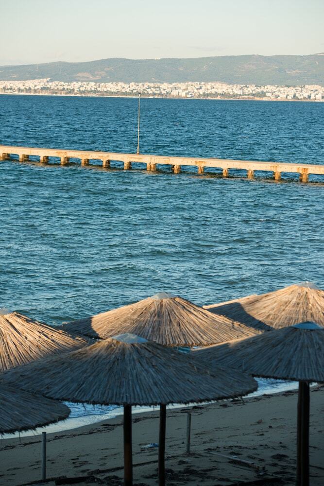 Aigli Hotel Perea