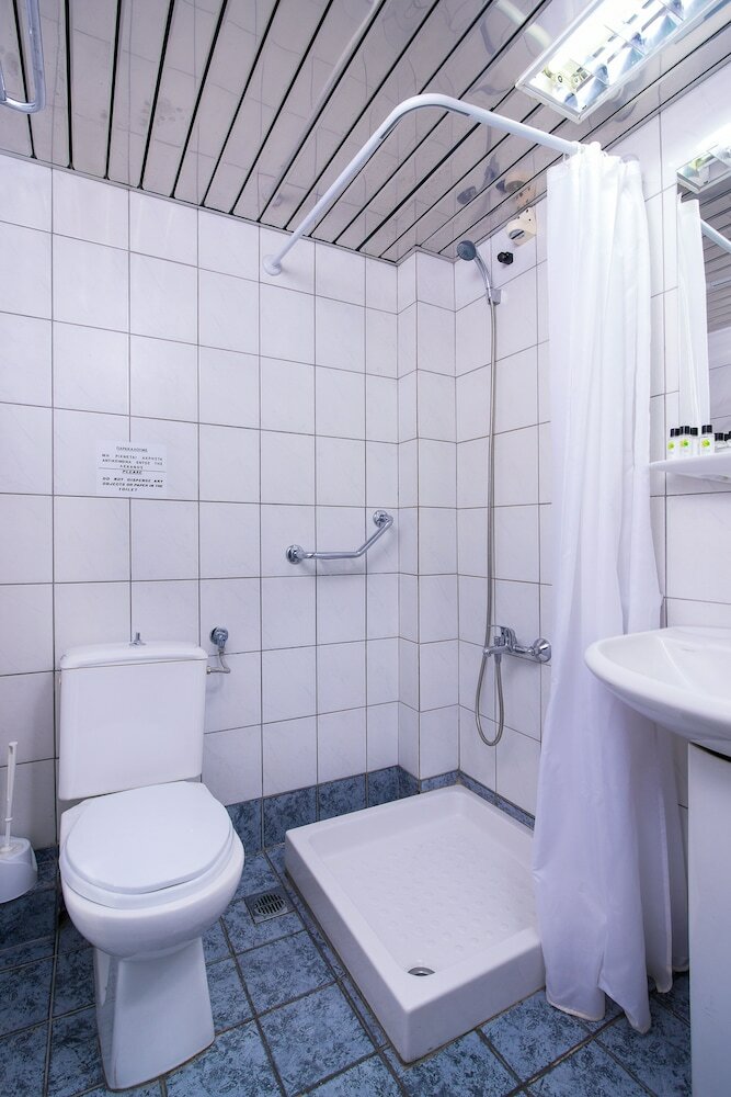 Aigli Hotel Perea