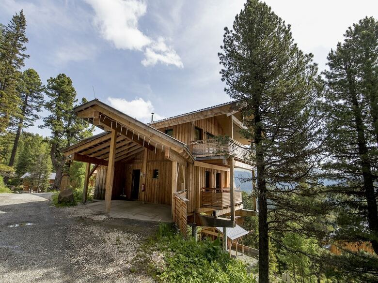 Quiet Chalet In Turracherh�he With Sauna And Jacuzzi