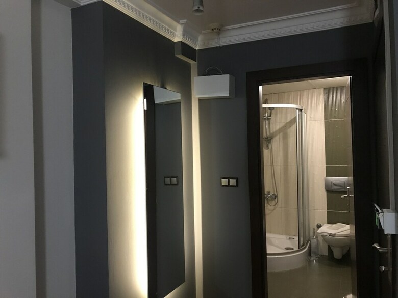 Opera House Hotel