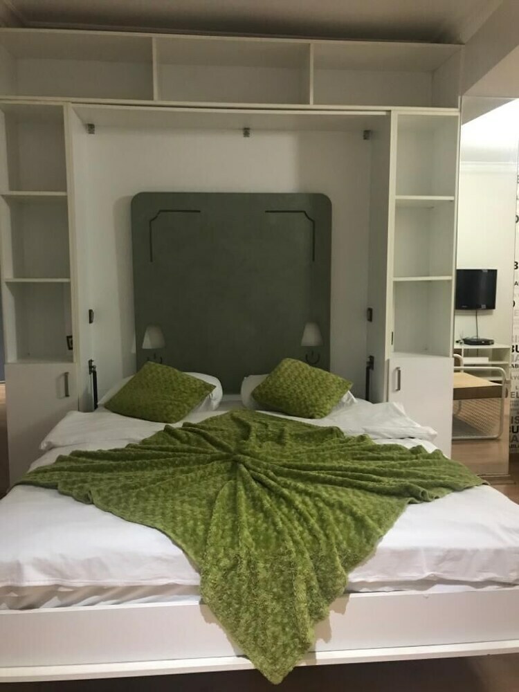 Opera House Hotel