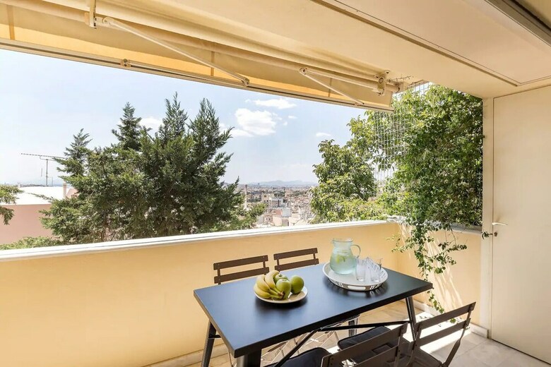 Spacious Apartment In Philopappou A7