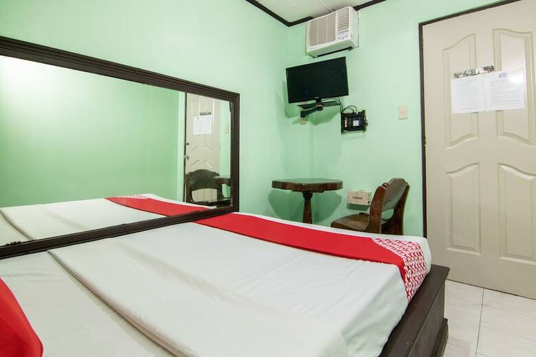 Oyo 482 Sitio Manuel Hotel