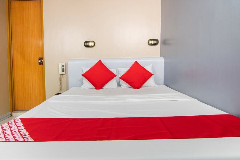 Oyo 482 Sitio Manuel Hotel