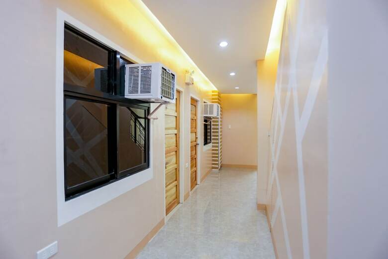 Hotel Oyo 257 Jrja Suites