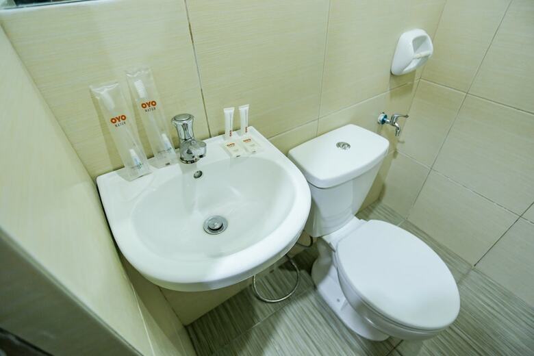 Hotel Oyo 257 Jrja Suites