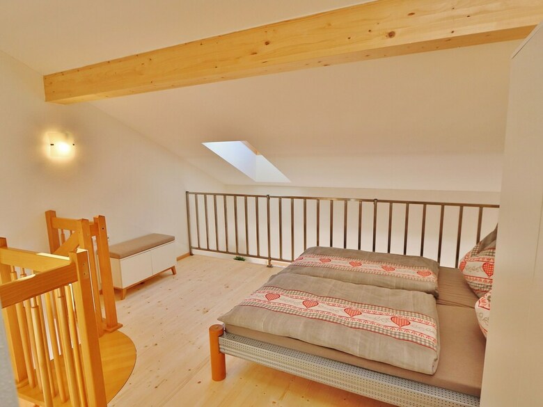 Sunlit Apartment Near Forest In Itter