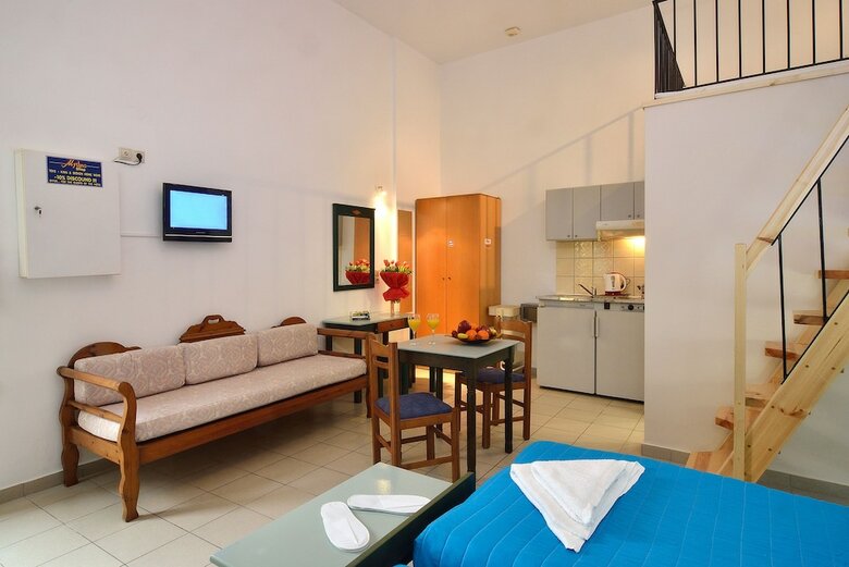 Hotel Mythos Platanias