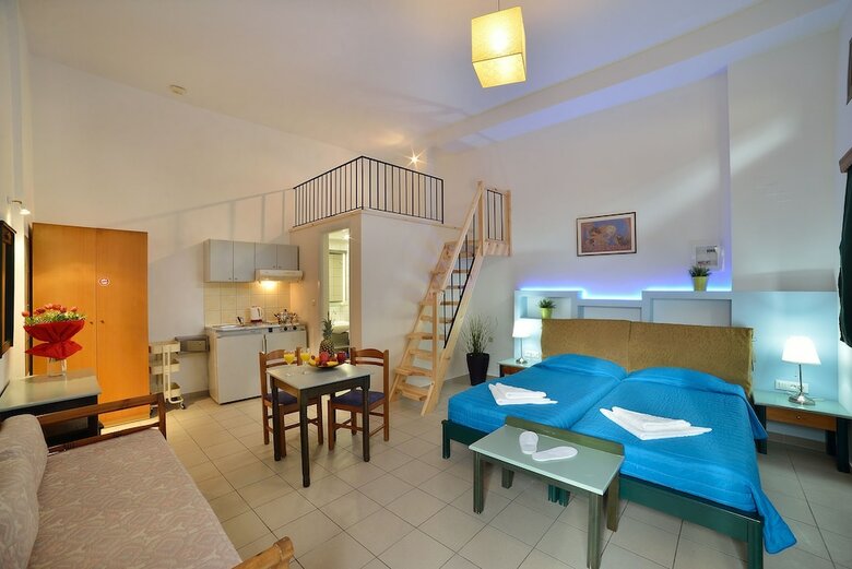 Hotel Mythos Platanias
