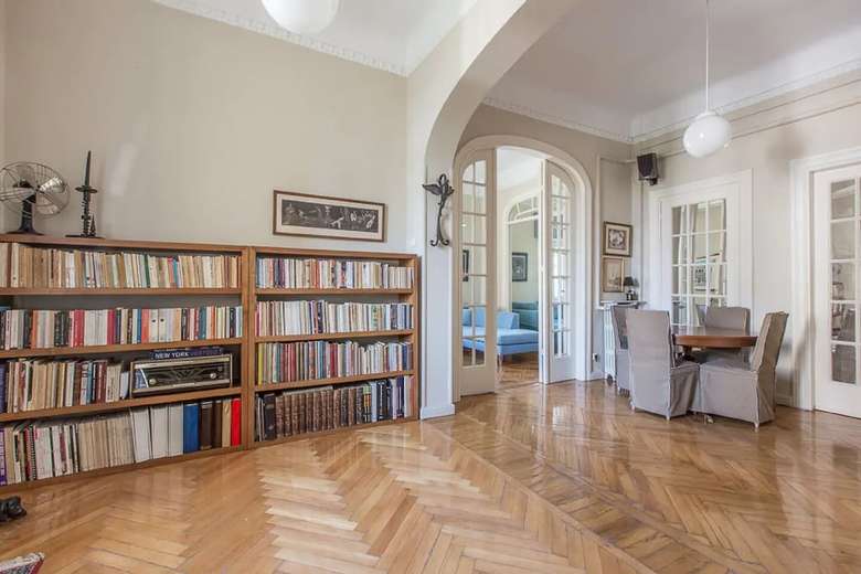 Spacious Apartment In Plaka Athens A3