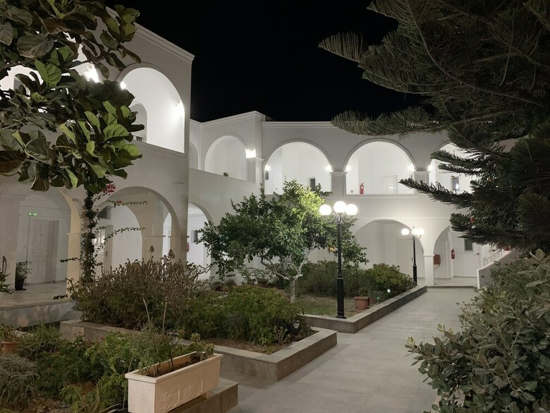 Hotel Lodos