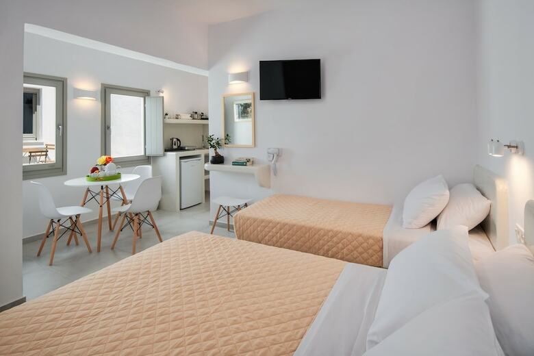 Hotel Olive Tree Suites