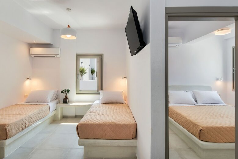 Hotel Olive Tree Suites
