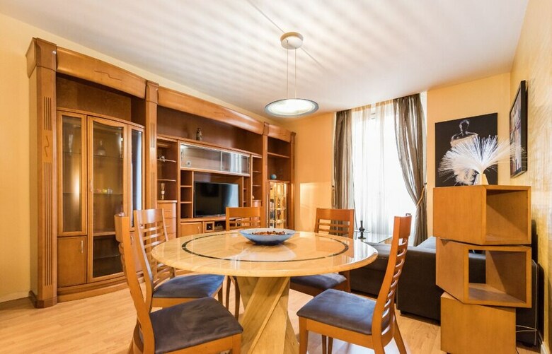 M&f Fuencarral Apartamento
